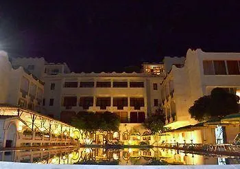 International Hotel Baia Domizia